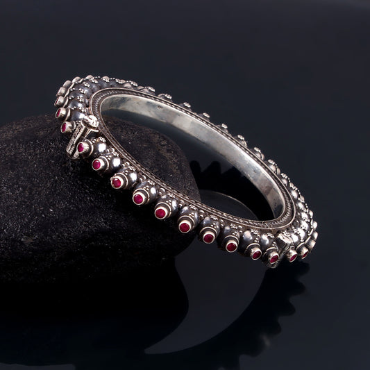 The Crowned Ruby Granule Bangle