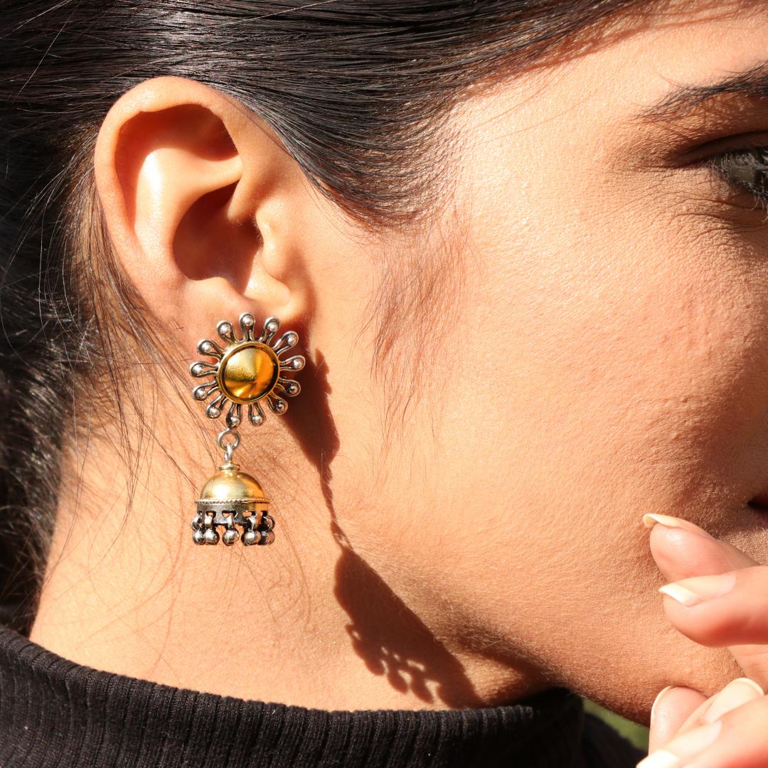Malavika Jhumki