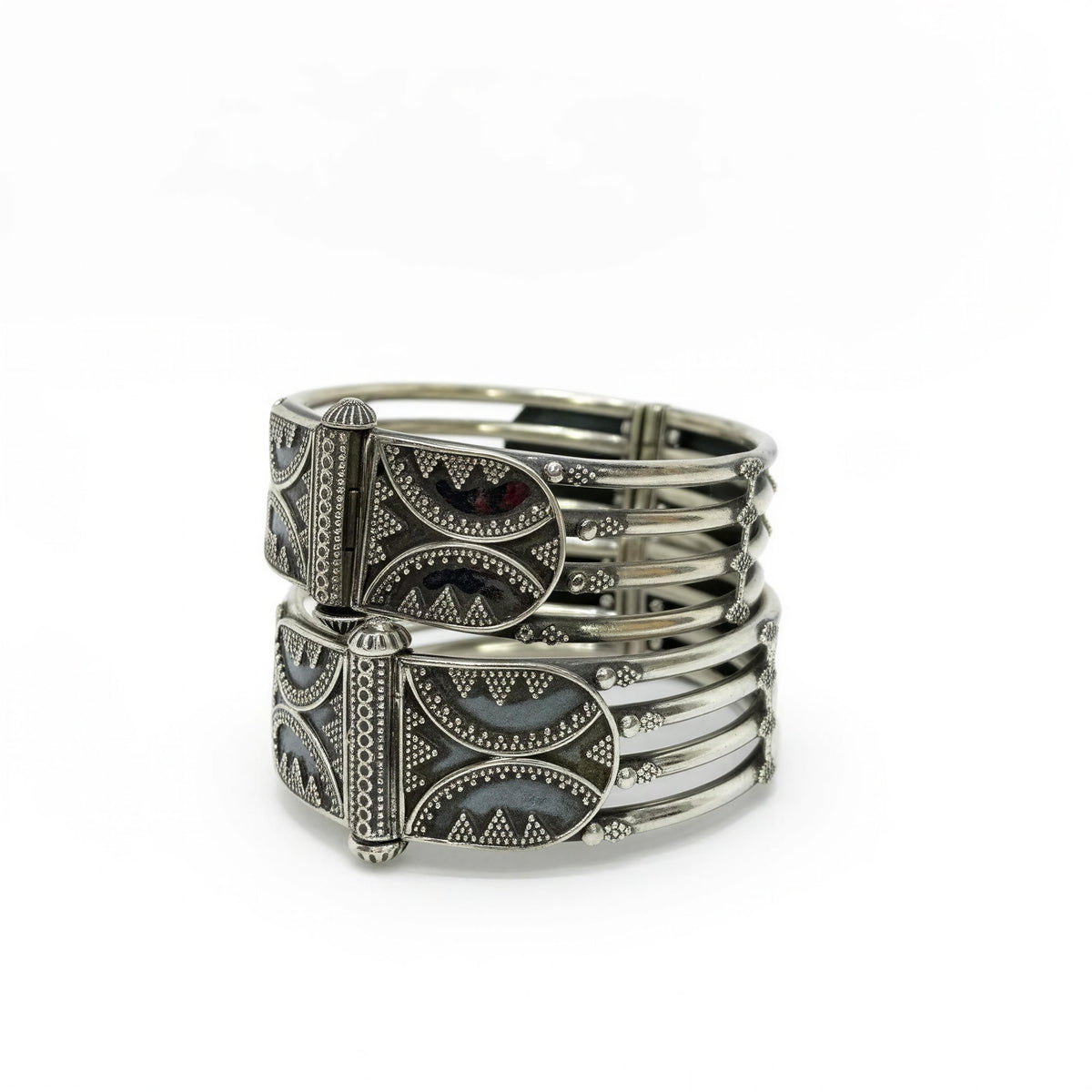 The Heritage Multi-Wire Granule Kada