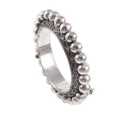 The Ornate Sphere Heritage Kada