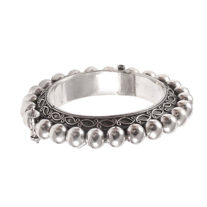 The Ornate Sphere Heritage Kada