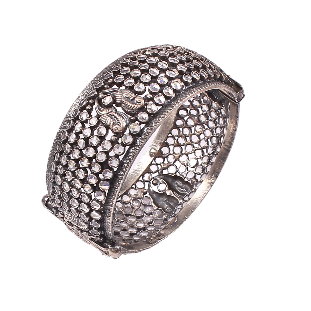 RAJHASTI POLKI CUFF
