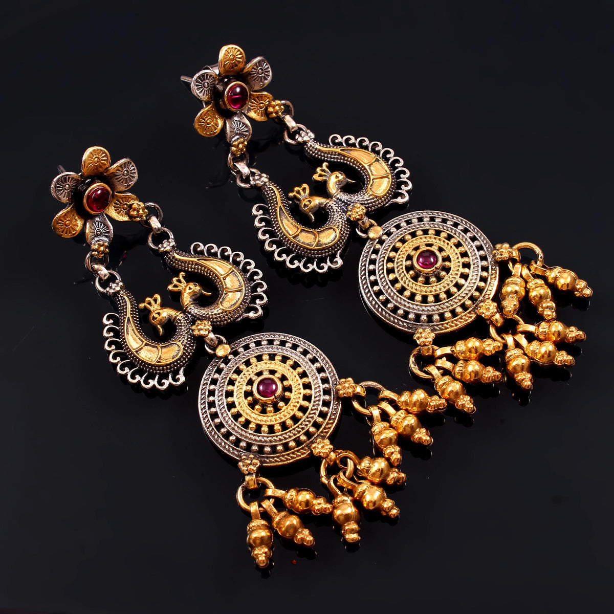 Riyana Earrings