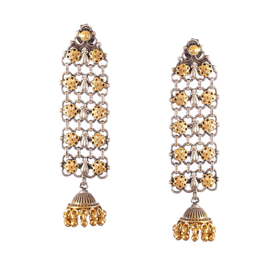 Nayara Earrings
