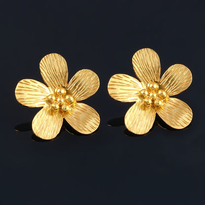 Yamika Earring