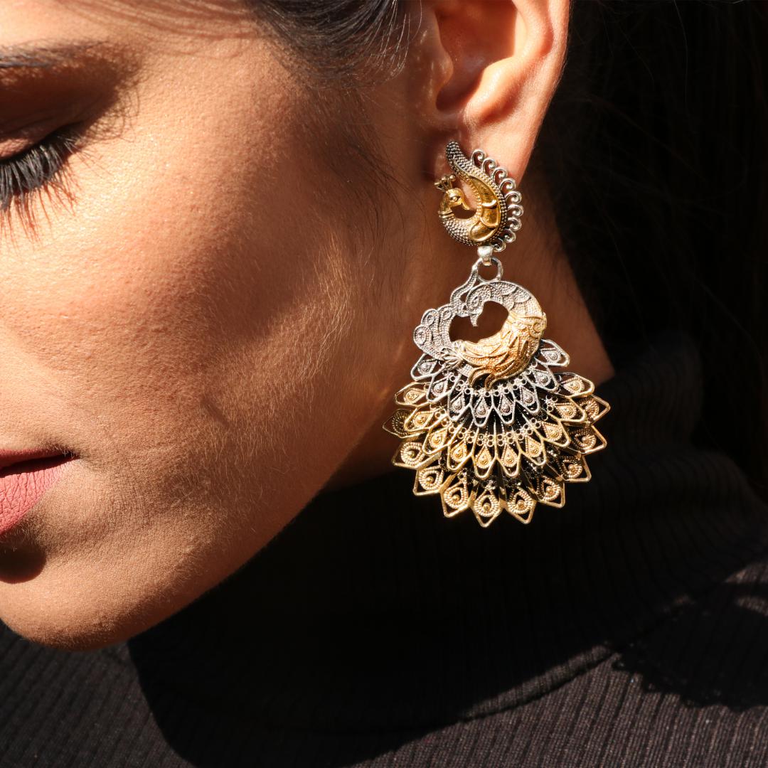Mrunali Earring