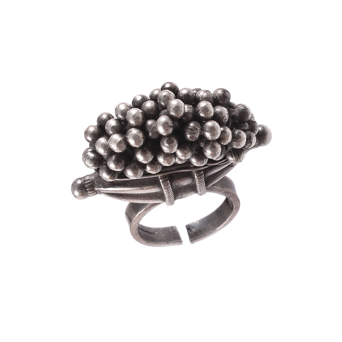 Ameera Ring